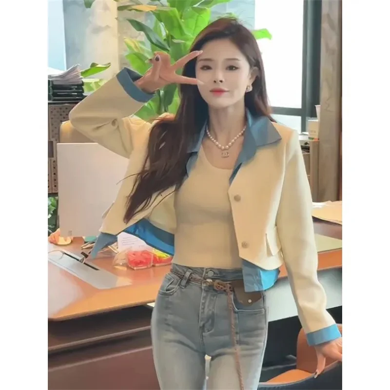 Fake Two Pieces Splicing Short Coat Female 2023 Spring New Korean Version Slimming Age Reduction Small Fashion Western Style Top