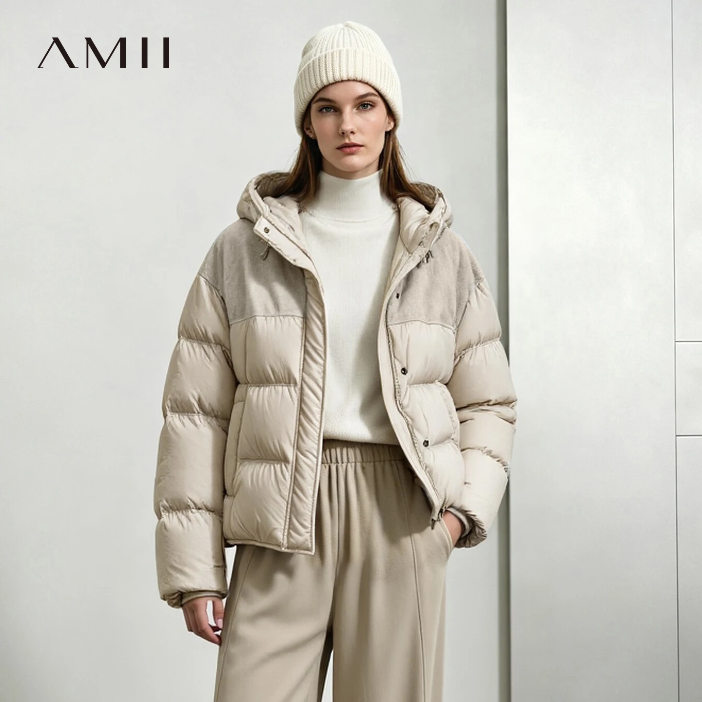 Amii Cropped Women's Down Jacket 2026 Winter New Loose Hooded Patchwork Down Jacket Lightweight Warm Thick Top Clothes 12654022