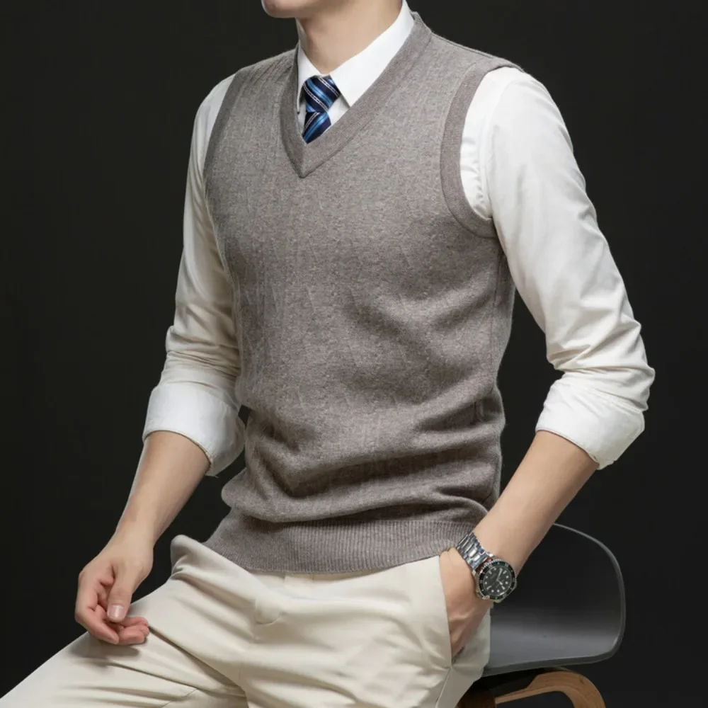 2025 New Men's Business Casual Pullover Vest Warm Sleeveless Wool Knitted Sweater Vest Tops