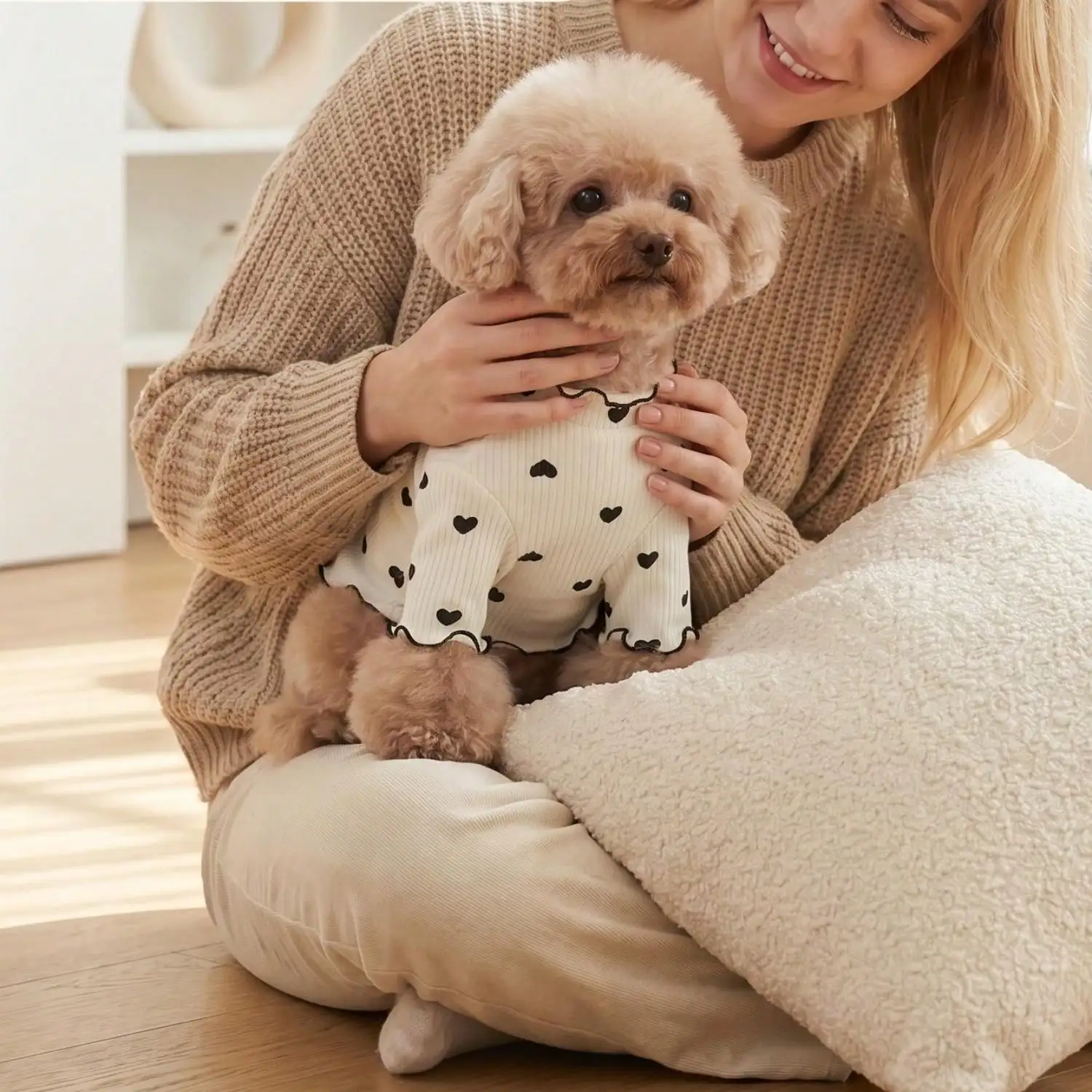 Geripptes Haustier-T-Shirt mit Herz- und Schleifendruck und Rüschenbesatz für kleine Hunde und Katzen – Detail 15