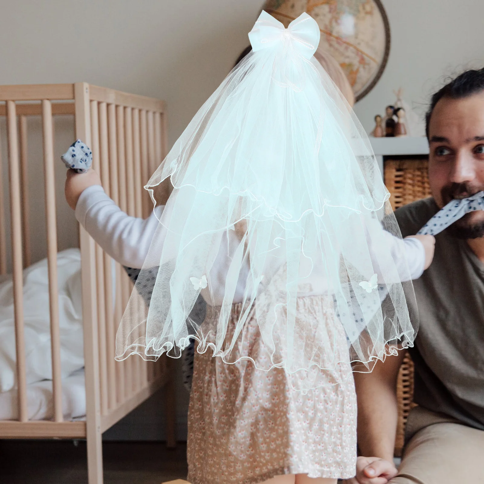 

Charming Kids Veil Headwear Soft Material Princess Crown for Girls Birthday Weddings Stage Performances Fashion Accessory