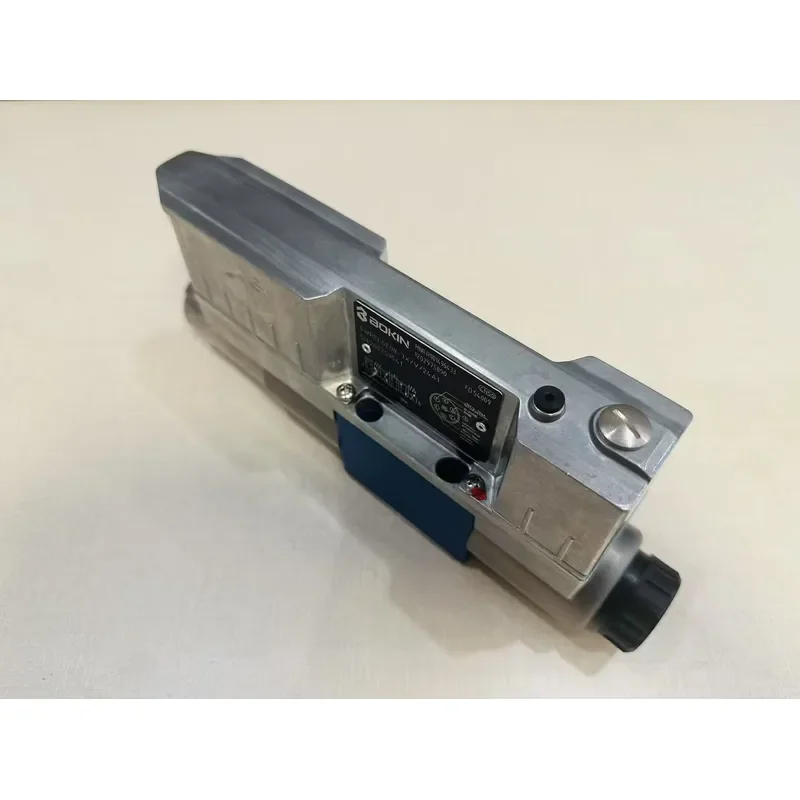 BOKIN Hydraulic Directional Control Valve 4WREE6 Proportional Valve Electrical Position Feedback Spool Relief Valve 350 Bar