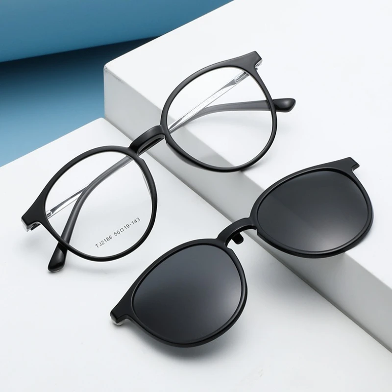 CLLOIO Classic Flip Cover Magnetic Clip Prescription Glasses Anti Blue Light Myopia Glasses Custom Progressive Reading Eyewear