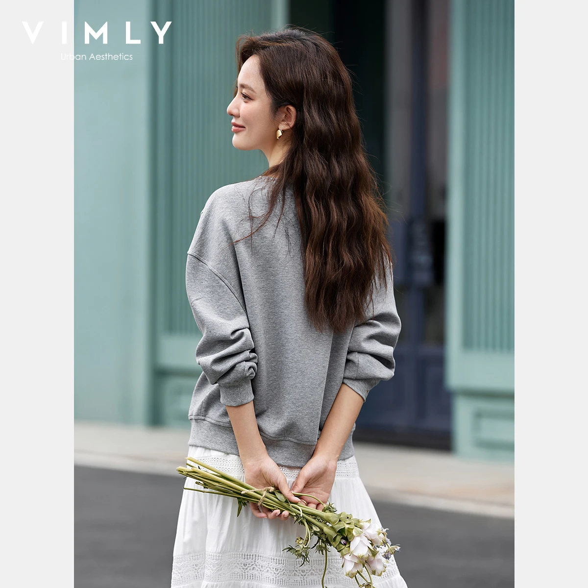 VIMLY Woman Sweatshirts Grey Lace Spliced V-neck Autumn 2025 Casual Long Sleeve Loose Tops Sporty Knitted Sweater Female A2078