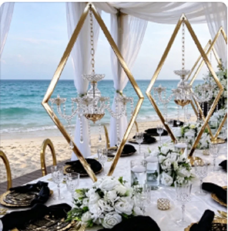 Metal Candelabra Acrylic Electroplated Gold Diamond-Shaped Lamp Stands 2/4/5/6/10Pcs Set for Wedding Main Ta