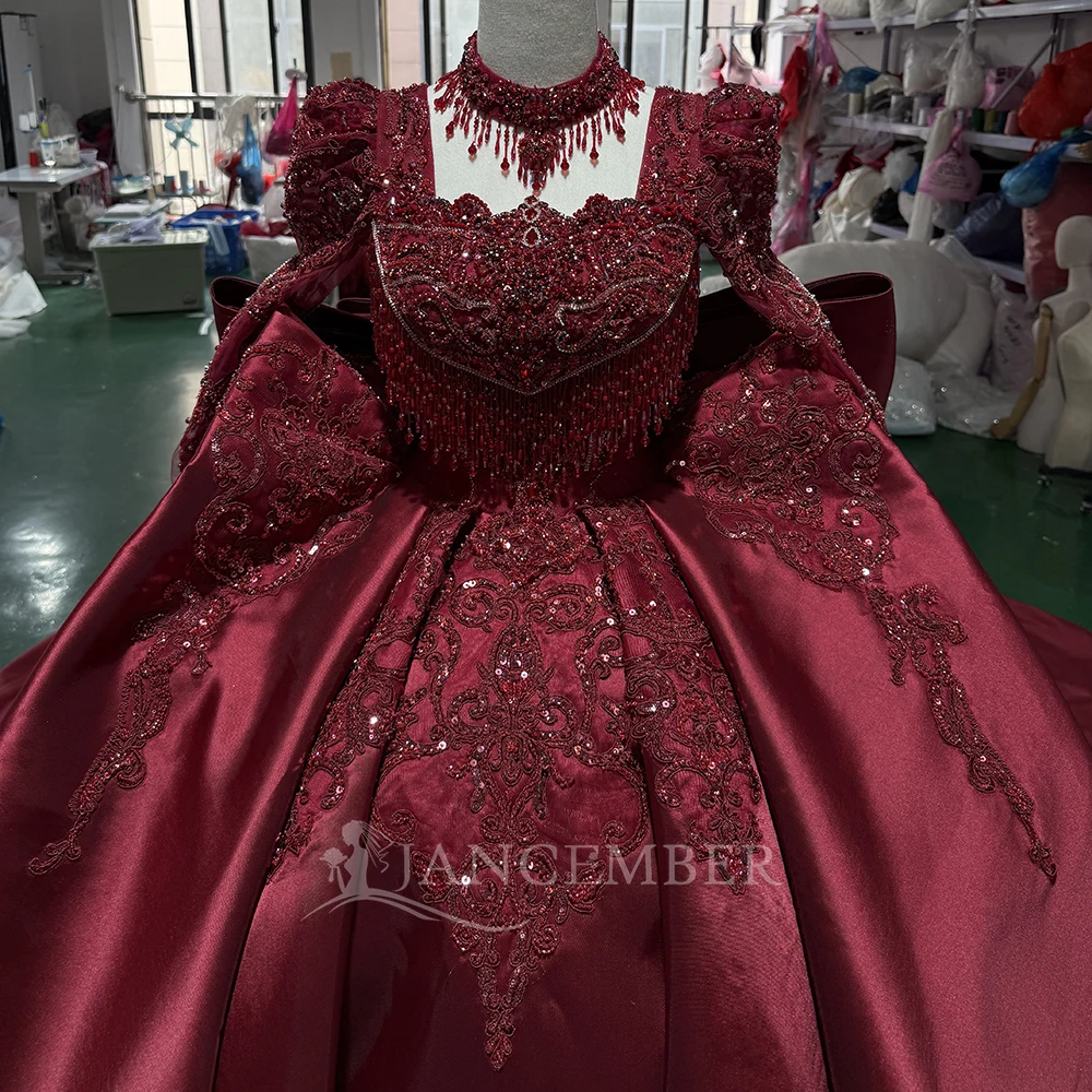 Maßgeschneidertes Vestido De Noiva Langarm-Ballkleid Stilvolles Hochzeitskleid Handgefertigte Blumen Pailletten Perlen Hochzeitskleid