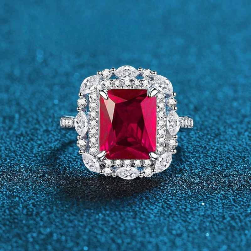 

PT950 Platinum Artificially Cultivated Gemstone Closed Ring Female Dove Blood Red Blue Green Three Color Fashion