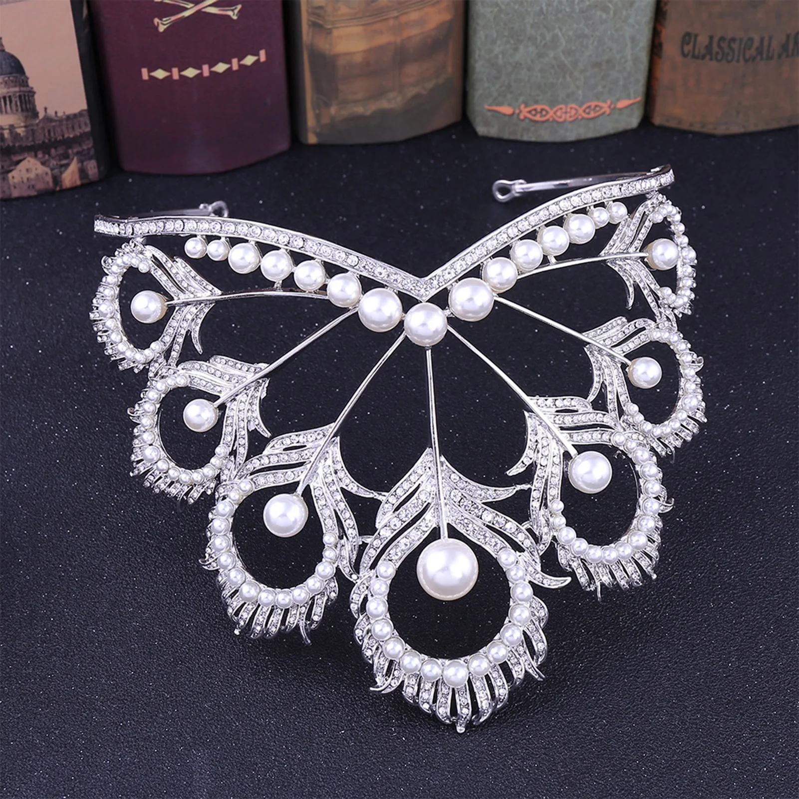 Crystal Rhinestone Bride Crown Vintage Baroque Style Silver Crown Headdress for Wedding Dress Jewelry Gift