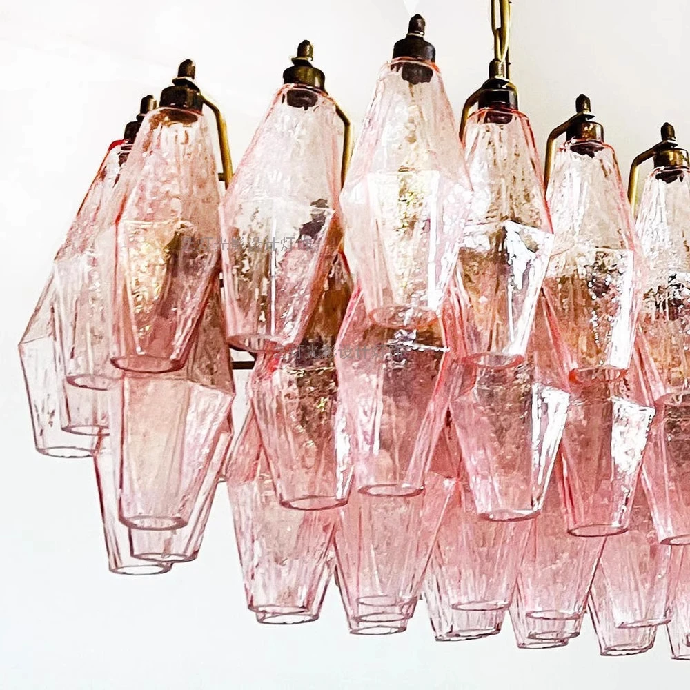 Iluminación LED de araña moderna con diseño americano de cristal transparente rosa gris rómbico para comedor interior, accesorio decorativo para el hogar