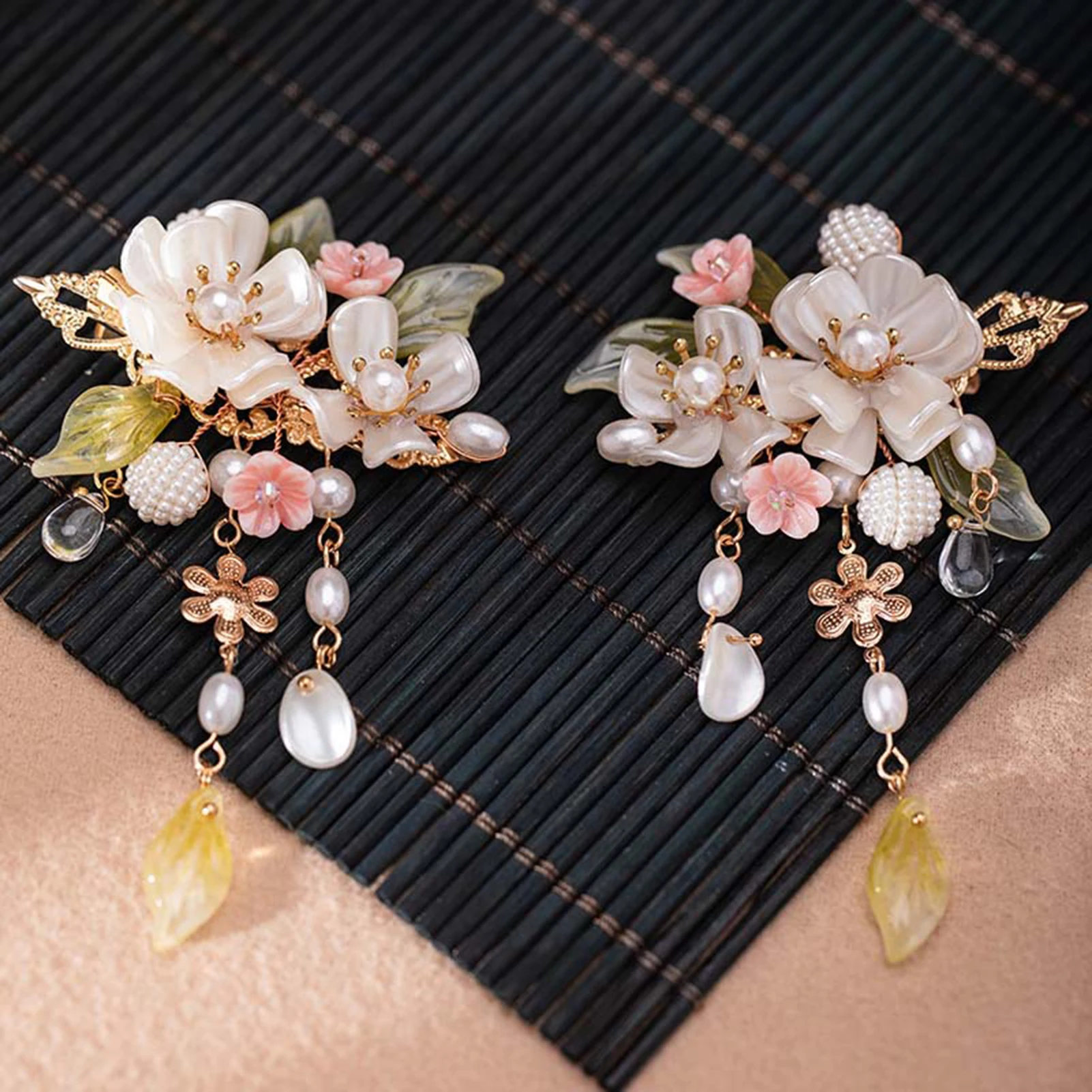 Chinese Style Hairpin Vintage Flower Tassel Hair Comb Hair Clips Exquisite Elegant Handmade Hair Accessories Hanfu Hair Pins