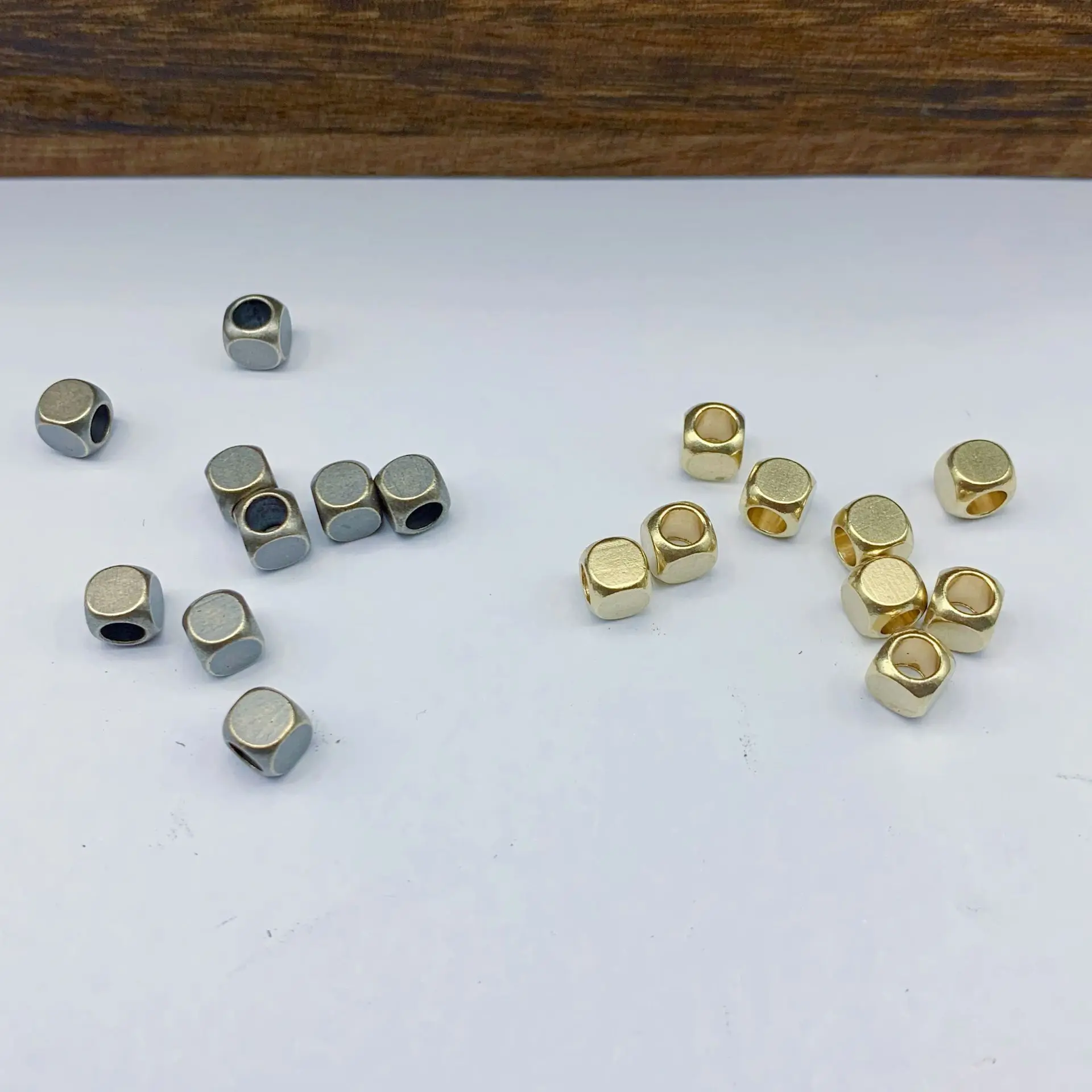 

100pcs/lot Brass Cube Square Spacer Beads Loose Charm Bead Necklace Jewelry Making Accessories for DIY Bracelets Rope