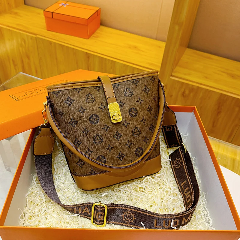 

Winter Vintage Bucket Bag Exquisite Crossbody Purse for Women Fashion Top Handle Tote Chic Day-to-Night Bag Elegant Sling Bag​