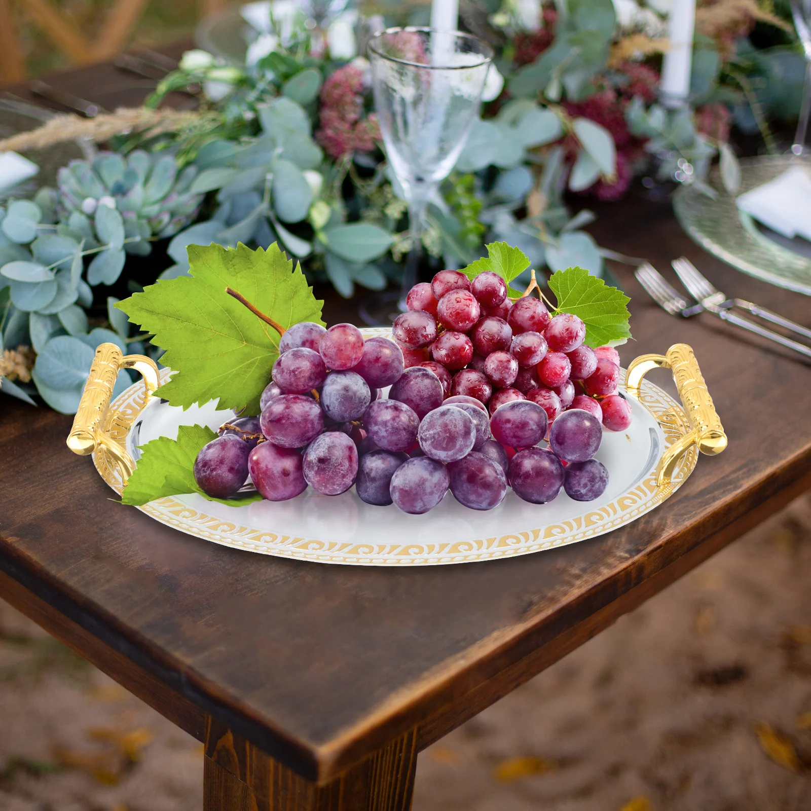 

Stainless Steel Fruits Household Snacks Serving European Style Coffee Table Multi-Function Decorative Food Tray Cake Dessert