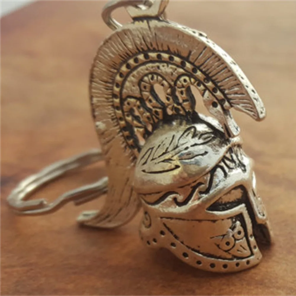 Retro Personality Ancient Silver Stereo Sparta Greece Rome Warrior Helmet Key Chains for Women Men Bag Pendant Jewelry Gifts