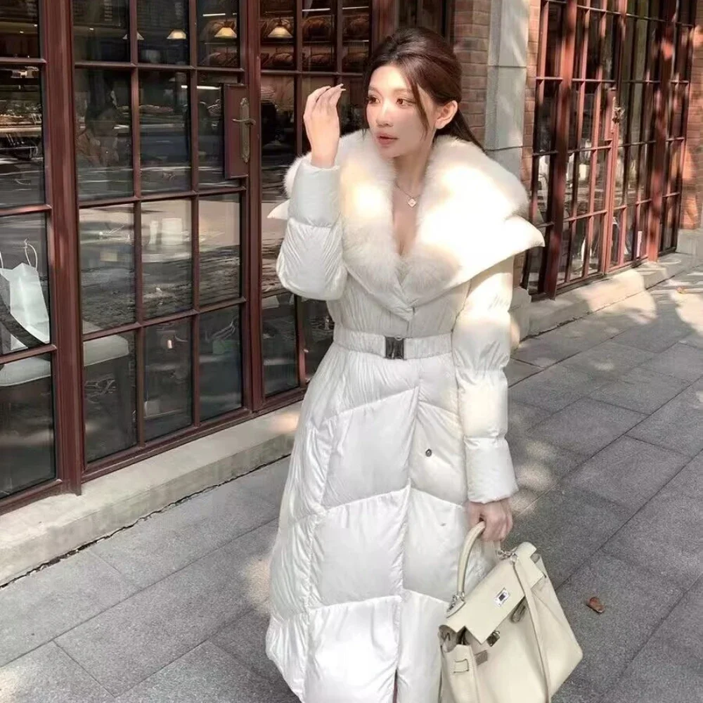 الثعلب الفراء طوق الأبيض أوزة أسفل معطف جديد الخريف الشتاء ملابس النساء طويلة سميكة الدافئة الفراء الحقيقي رقيق سترة منفوخة الإناث