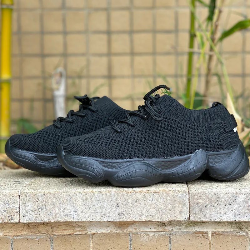 Hot Selling Cheap Yellow knit Chunky Unisex Running Sneakers Summer Breathable Sock Sneakers Men Anti-slip Women's Sports Shoes