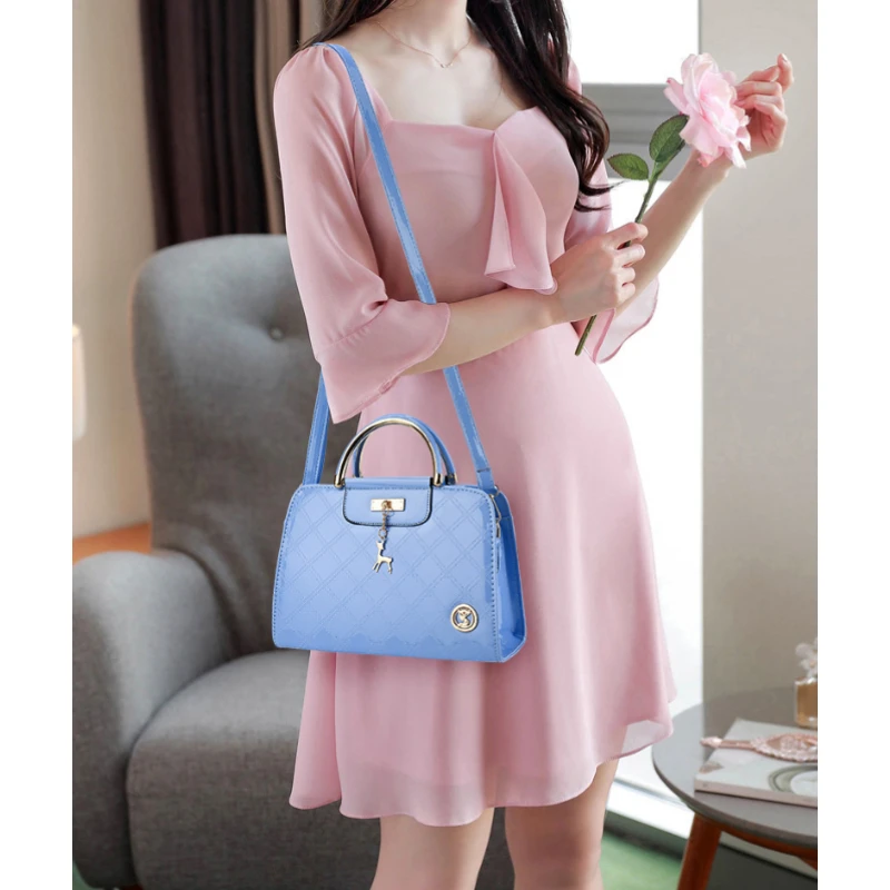 

High Quality Women'S Crossbody Bag Fashionable Trendy Handbag Classic And Versatile Shoulder Bag Light Luxury Small Square Bag