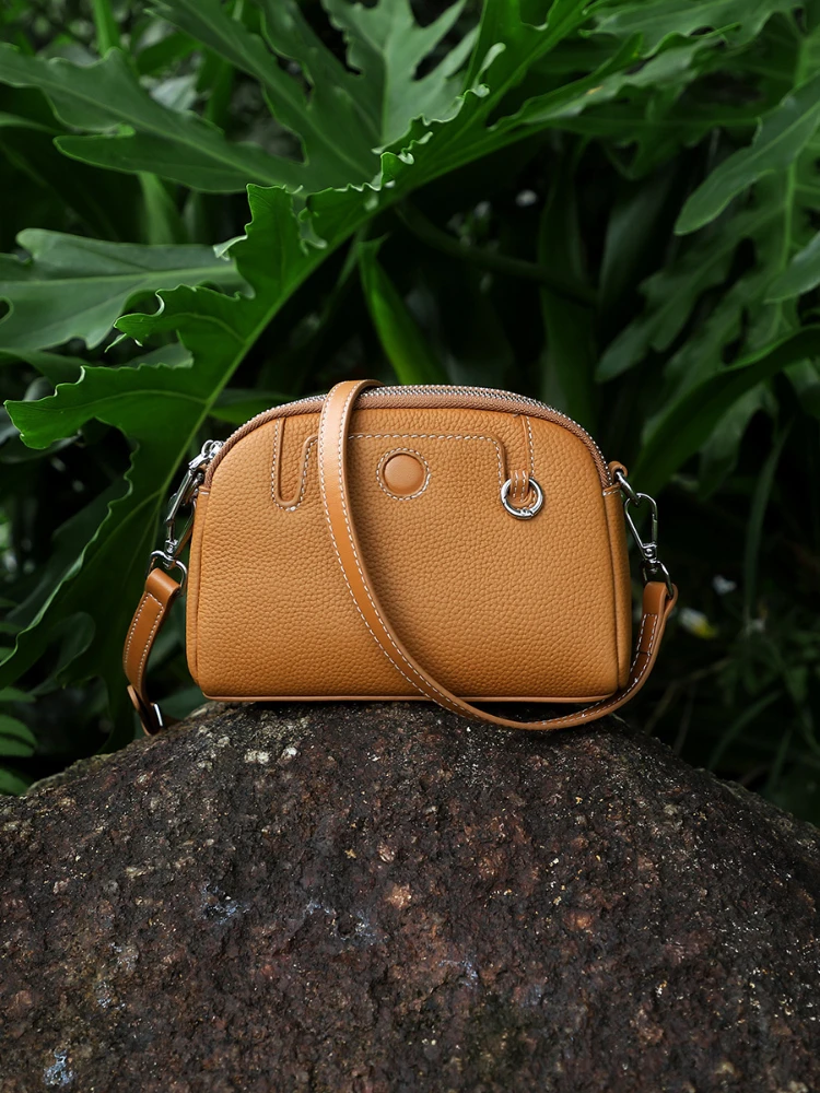

Women Genuine Cow Leather Shoulder Bag Ladies Portable Soft Retro Cowhide Handbags Female Fashion Luxury Designer Crossbody Bags