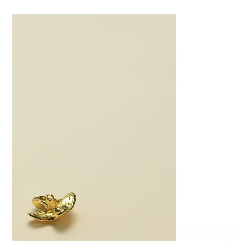 5pcs Beautiful Gold Color Buttons Creative Twisted Lotus Leaf Shape Metal Buttons Clothes Accessories