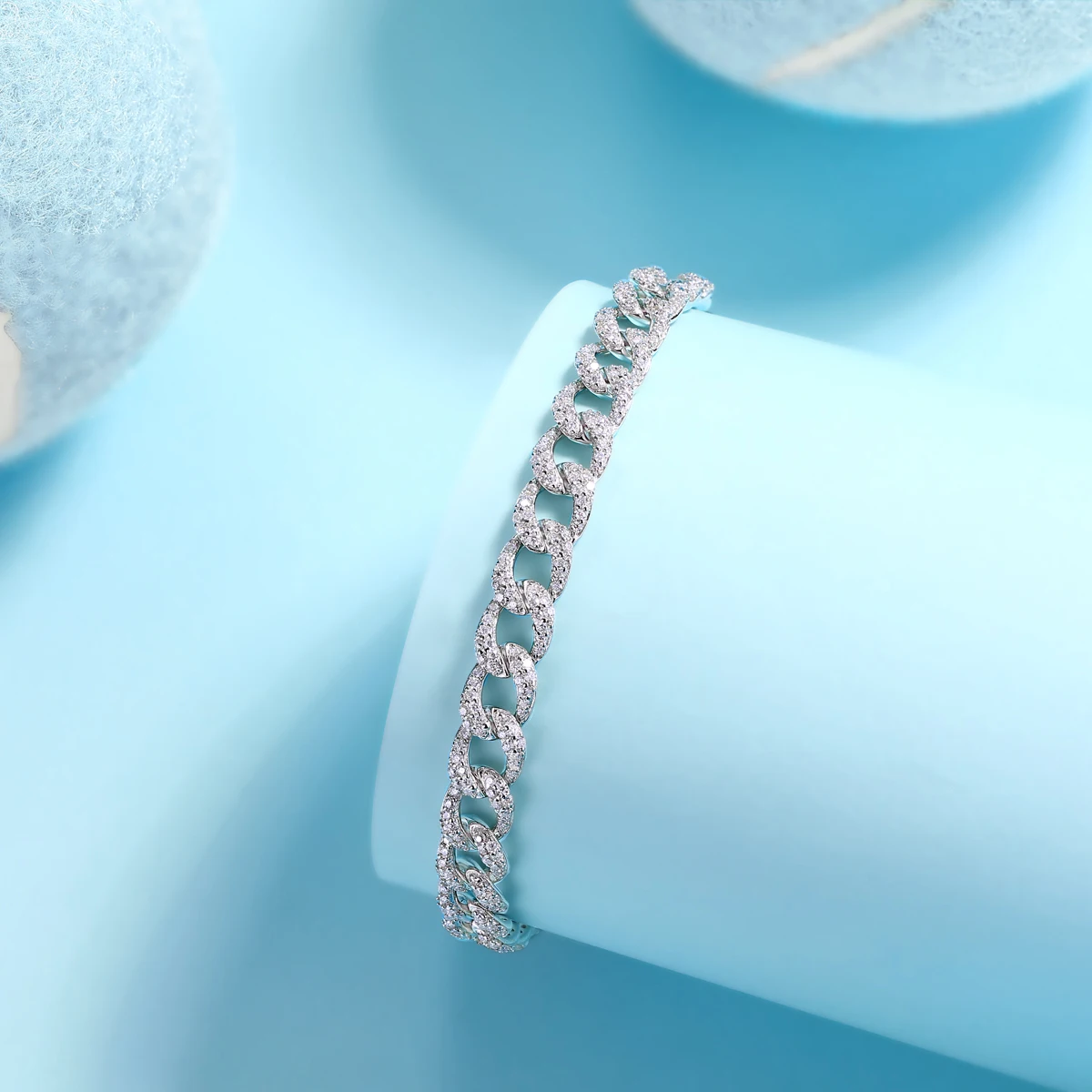 

Moissanite Tennis Bracelet for Men Women 925 Silver Iced Out Cuban Link Design Luxury Hip Hop Moissanite Jewelry Gift Collection