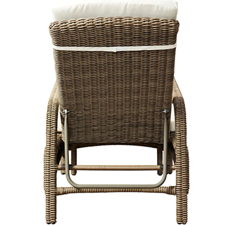 Outdoor Leisure Aluminum Swimming Pool Folding Chaise Lounge Chair Rattan Wickler Beach Lounger Daybed Sunbed for Hotels