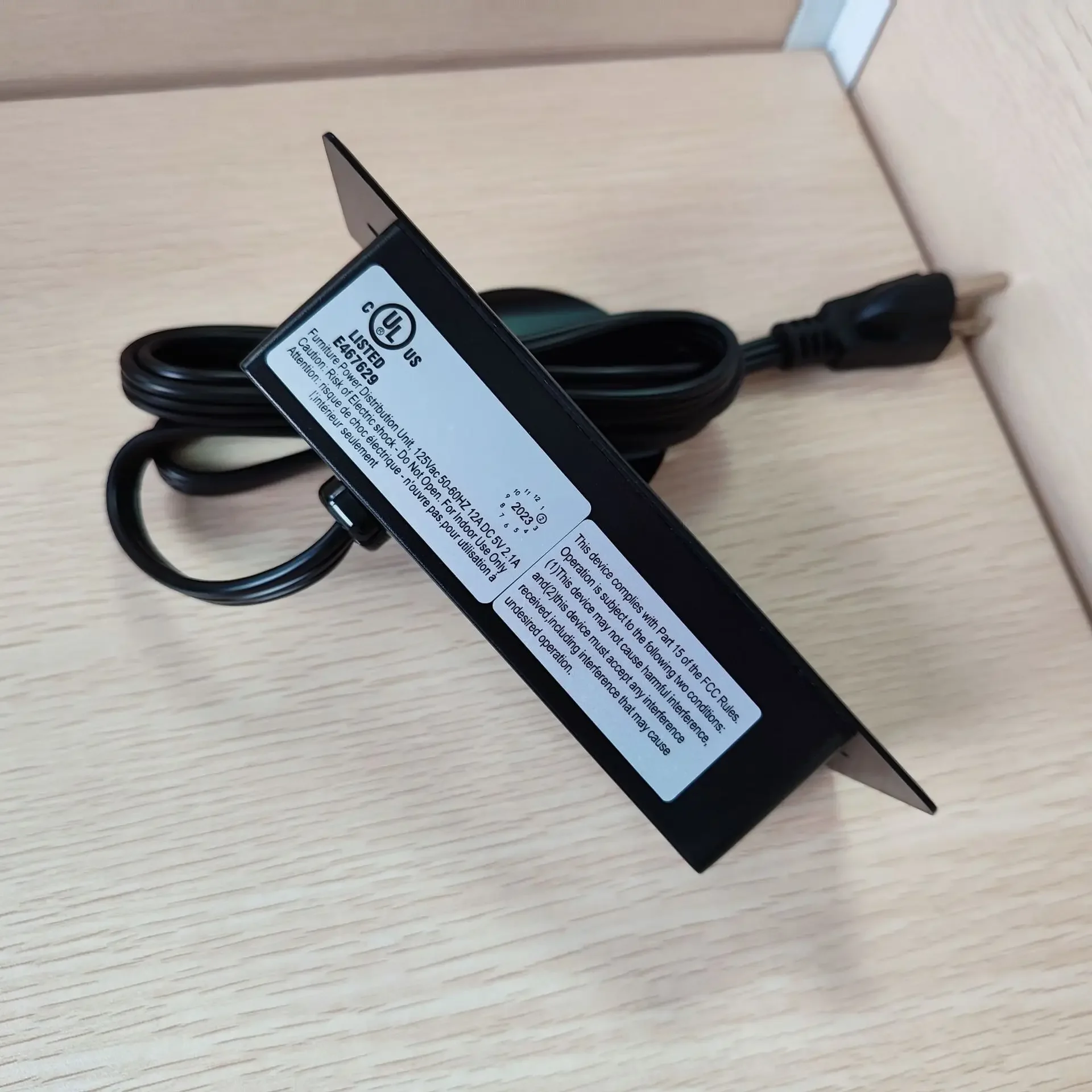 US Table Power Sockets 15A PD 20W USB 2 Outlets 2 USB 1 Type-c 110 220v Office Row Bookcase Furniture Row Hidden Strip Socket