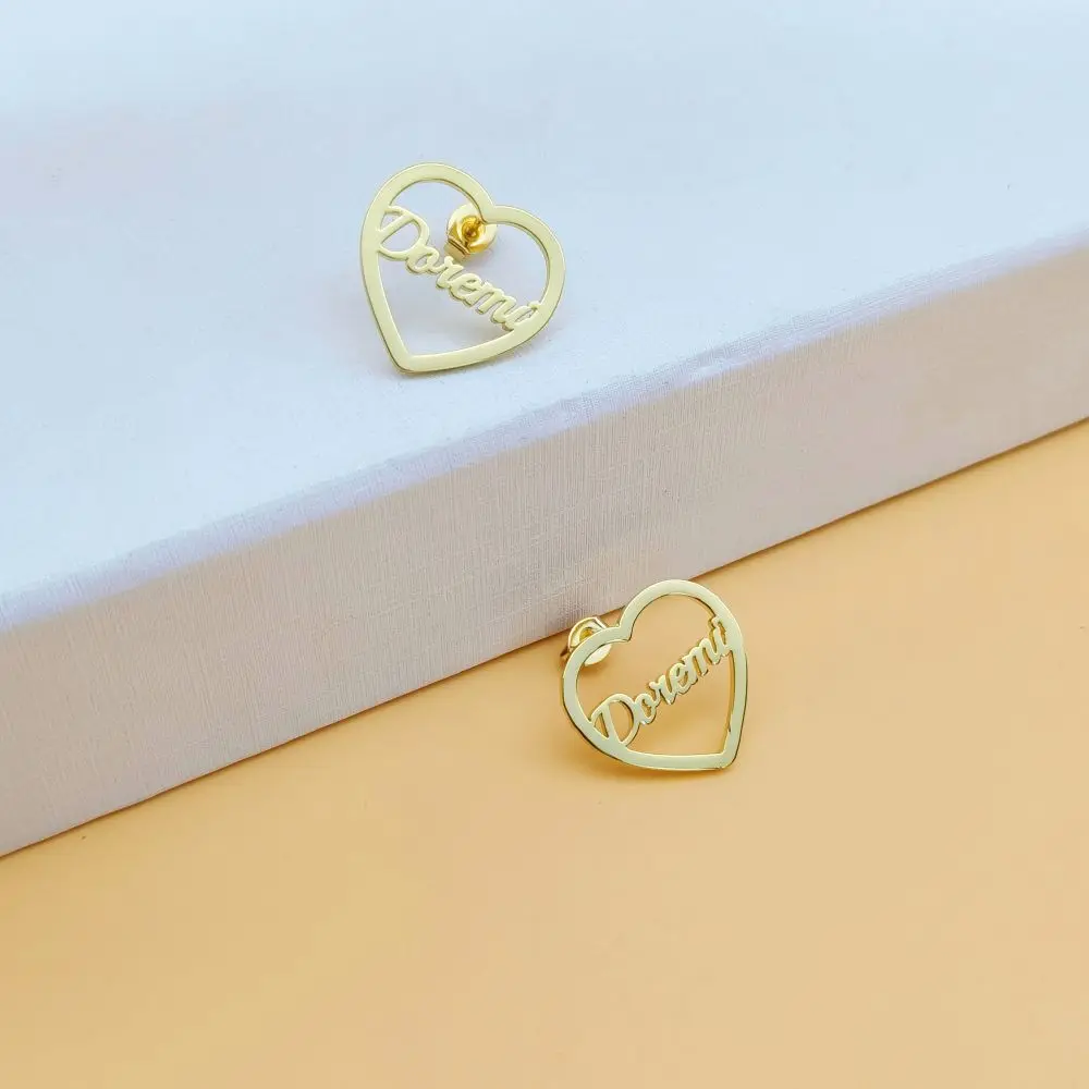 2023 Cute Custom Heart Shape Name Earring Personalized Stainless Steel Gold Plated Stud Earring For Women Jewelry Gifts