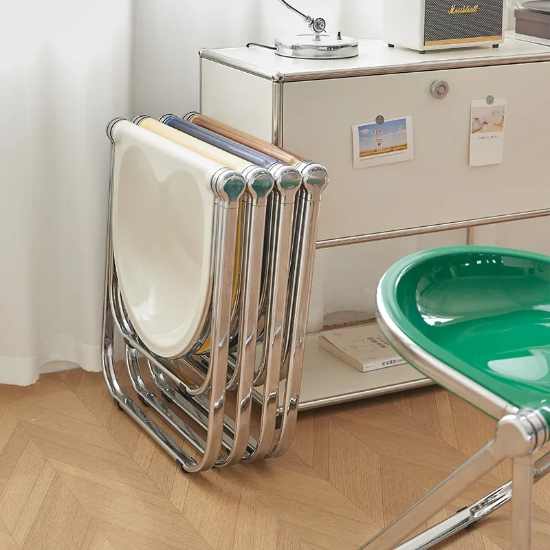 insスタイルのアクリル製折りたたみ椅子、中世風透明メイクアップスツール、カフェスタジオ用透明スツール、インターネットセレブリティ写真撮影用