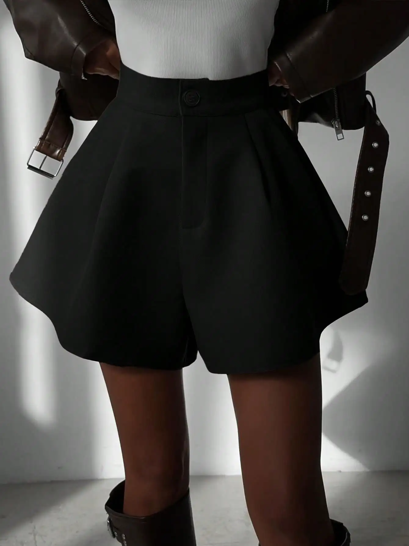 ملابس الخريف للسيدات بلون أسود أنيق للتنقل فضفاض مناسب شورت وتنورة جيب #4