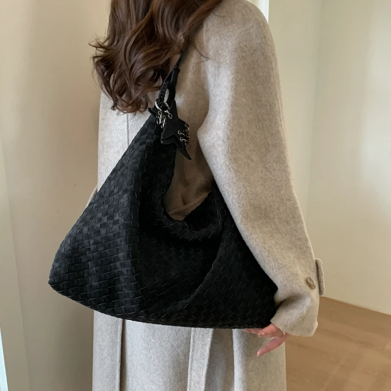 

Suede Woven Tote Bag for Women Large Capacity Stylish Casual Single Shoulder Crossbody Handbag