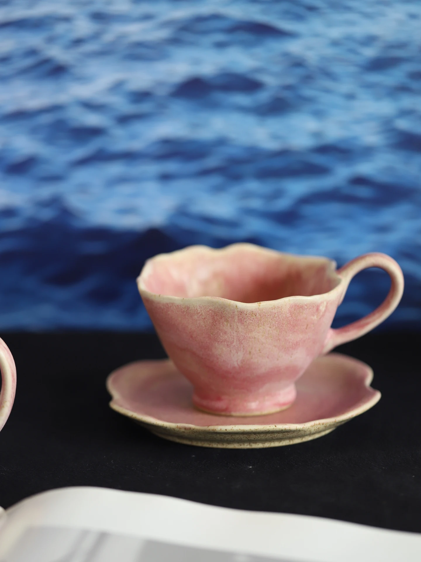Handmade Pink Ceramic Coffee Cup Set Vintage Style Large Mouth Coffee Cup with Stirring Spoon And Coffee Plate for Ladies