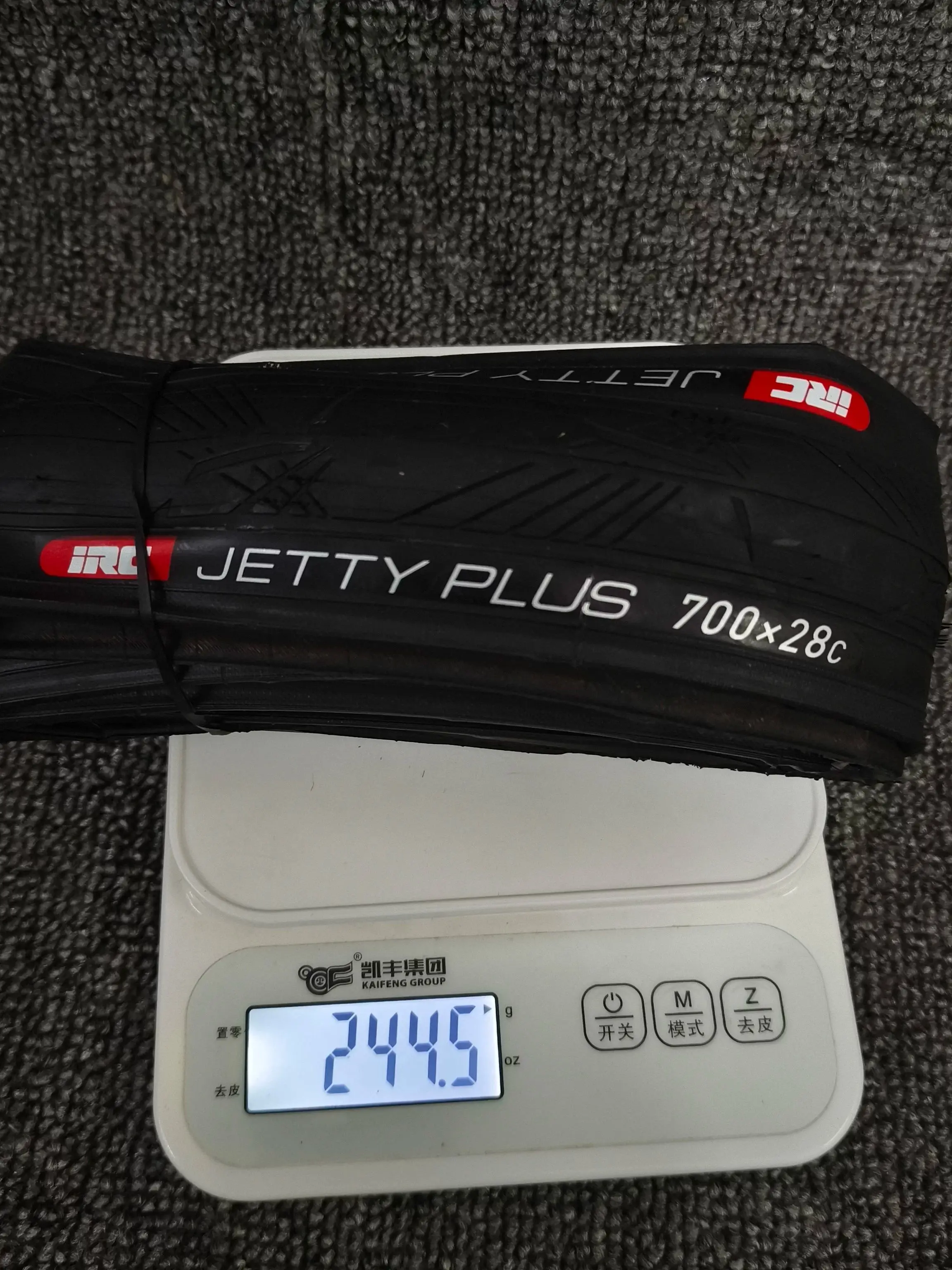 new-irc-jetty-plus-road-bike-outer-tire-700x232528c-bicycle-anti-puncture-tire-cycling-equipment-accessories