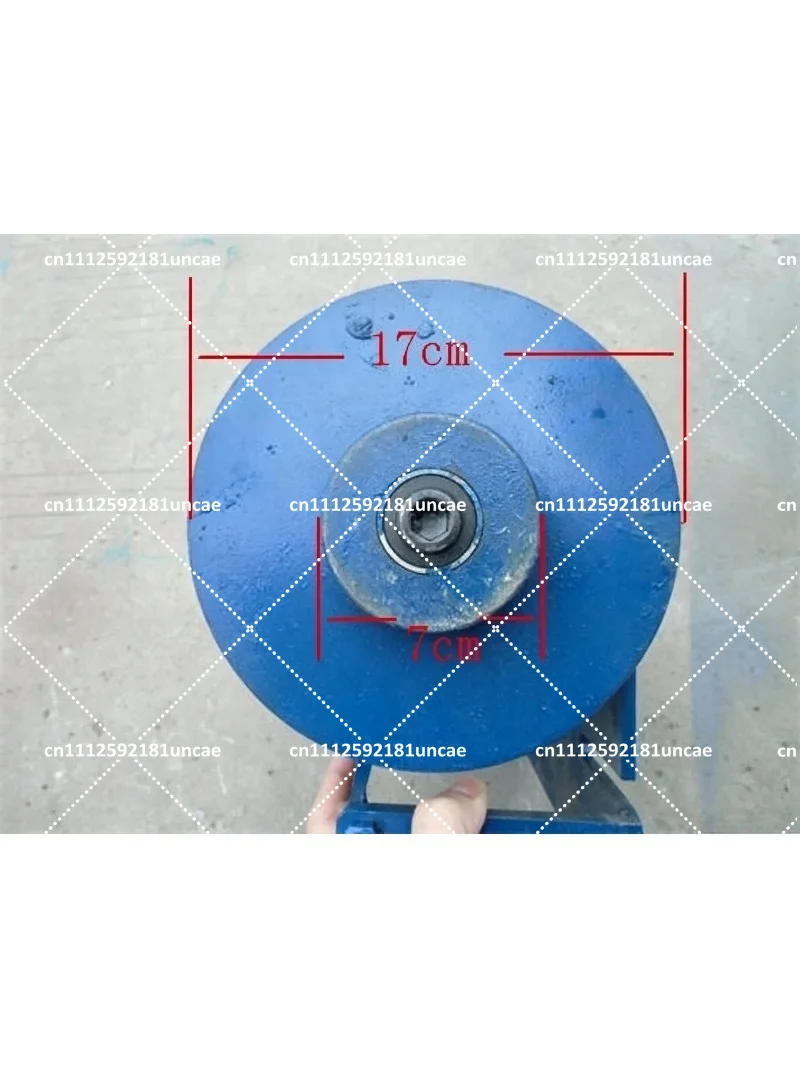 Industrial sewing machine needle motor reducer, reduction wheel, variable speed pulley