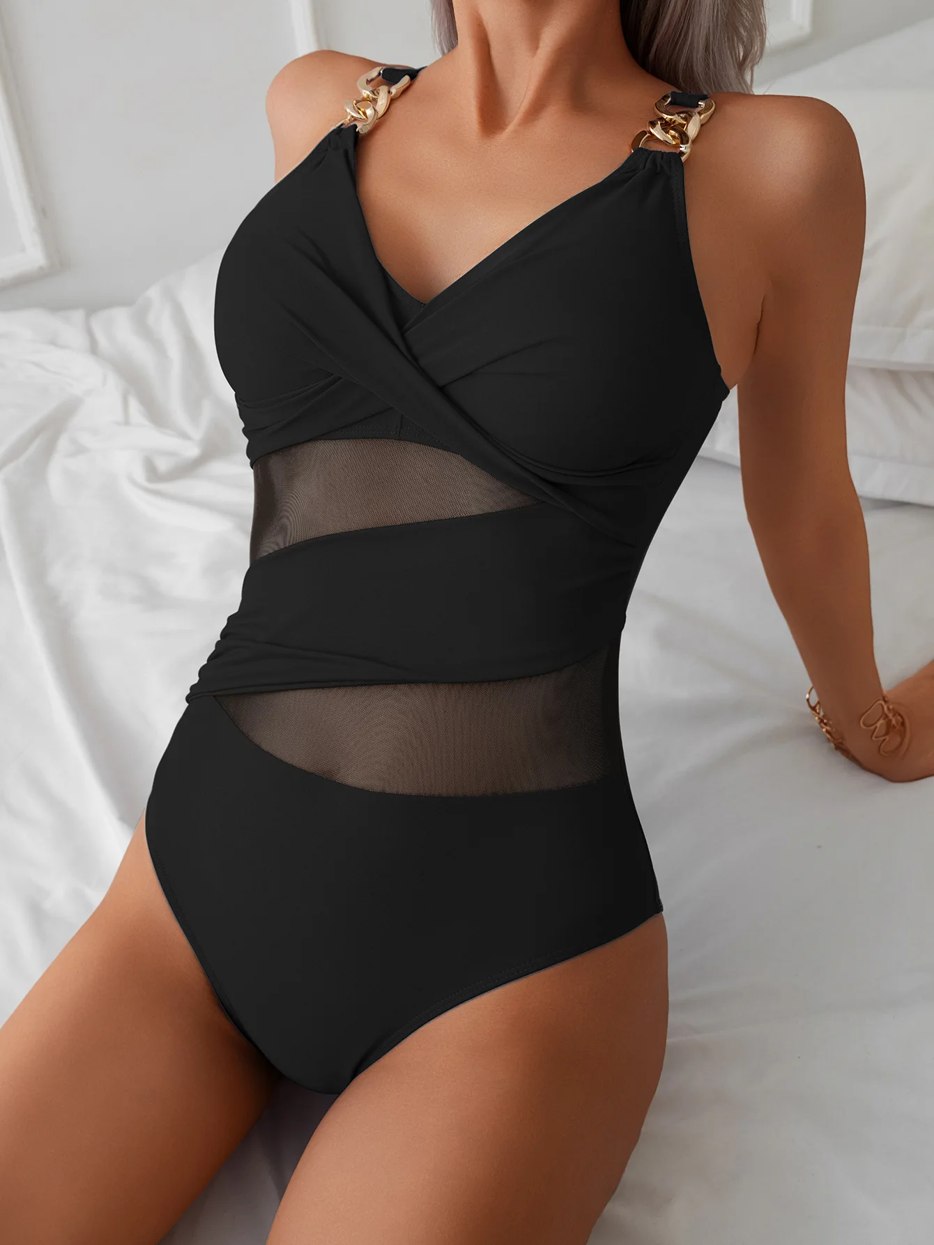 Rose Pink One Piece Swimsuit Female 2026 Swimwear Women Mesh Bathing Suits Summer Beach Wear Chain Linked Monokini Swimming Suit