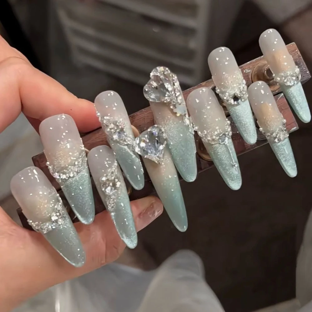 10 Uds. De ataúd de aguja largo a la moda, uñas postizas brillantes con diamantes de imitación Y2K, ojos de gato, flores de perlas, mariposa, uñas postizas removibles francesas