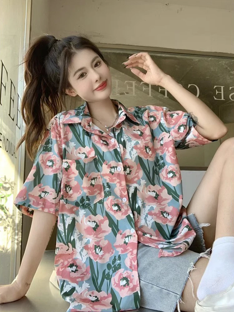 New Hawaiian Lovely Pink Flower Shirts Men Women Y2K Rose Oil Painting Casual Blouse Summer Beach Loose Button Up Cardigan Coats