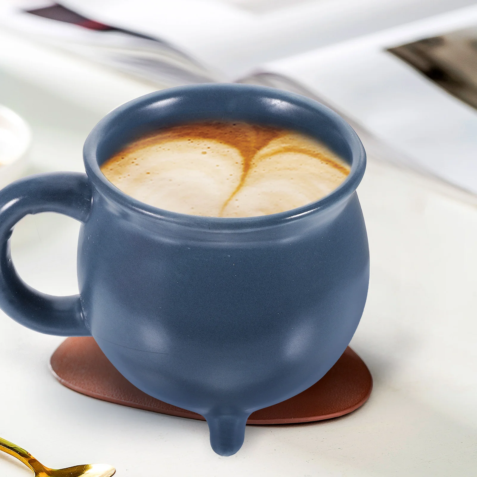 

Ceramic Cauldron Mug Smooth Edge Coffee Cup for Office Home Cafe Halloween Drinking Mug Decorative Drinking Cup