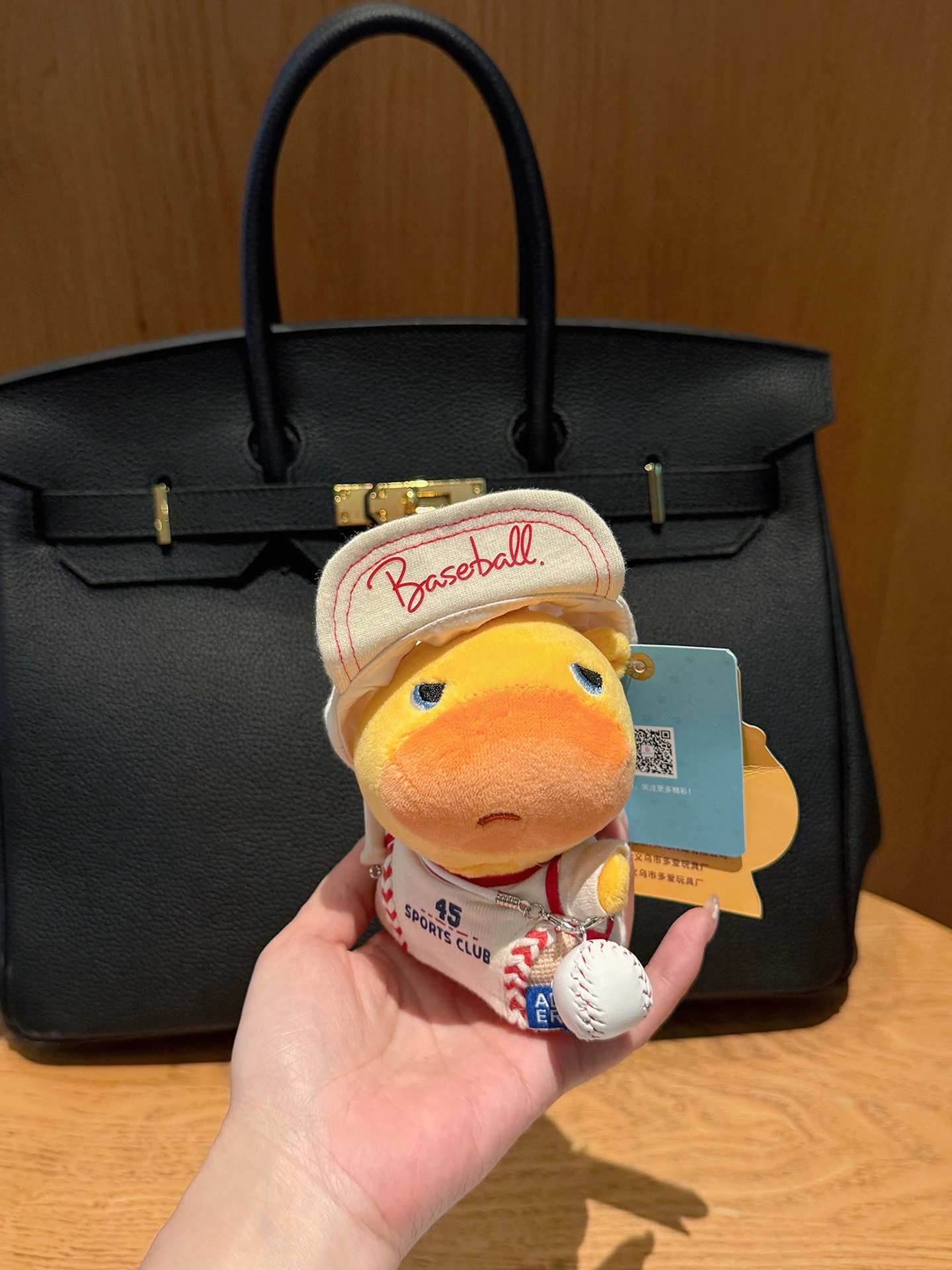 Kawaii Capybara Lulu cute pendants stuffed soft toys hamburger LULU  Widget Christmas Halloween gift for girls birthday gifts