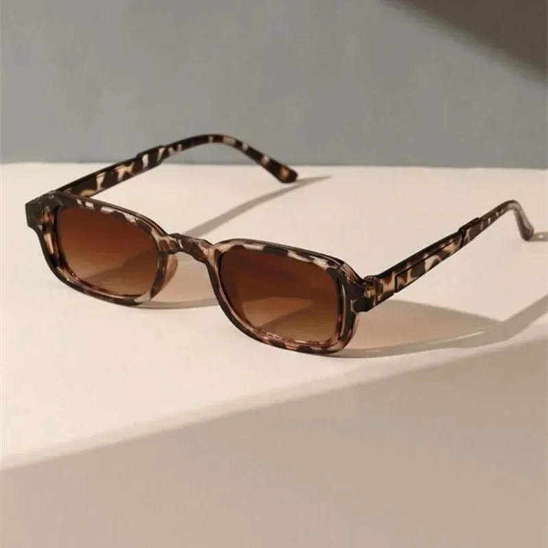 Luxurious Rectangle Sunglasses Women Oval Vintage Brand Designer Square Sun Glasses UV400 Men Shades Female Eyewear Anti-glare view 3