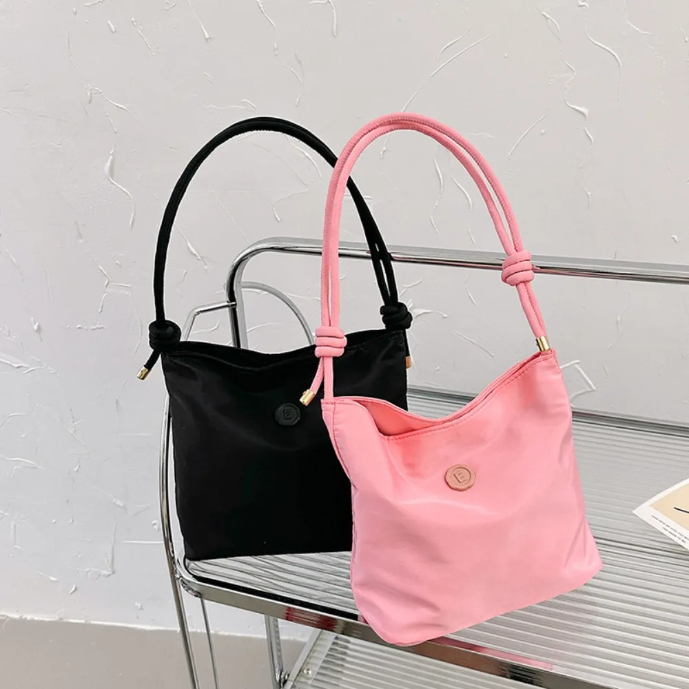 Bolso pequeño de nailon para mujer, bolsa de mano de aspecto artístico, a la moda, para hombro