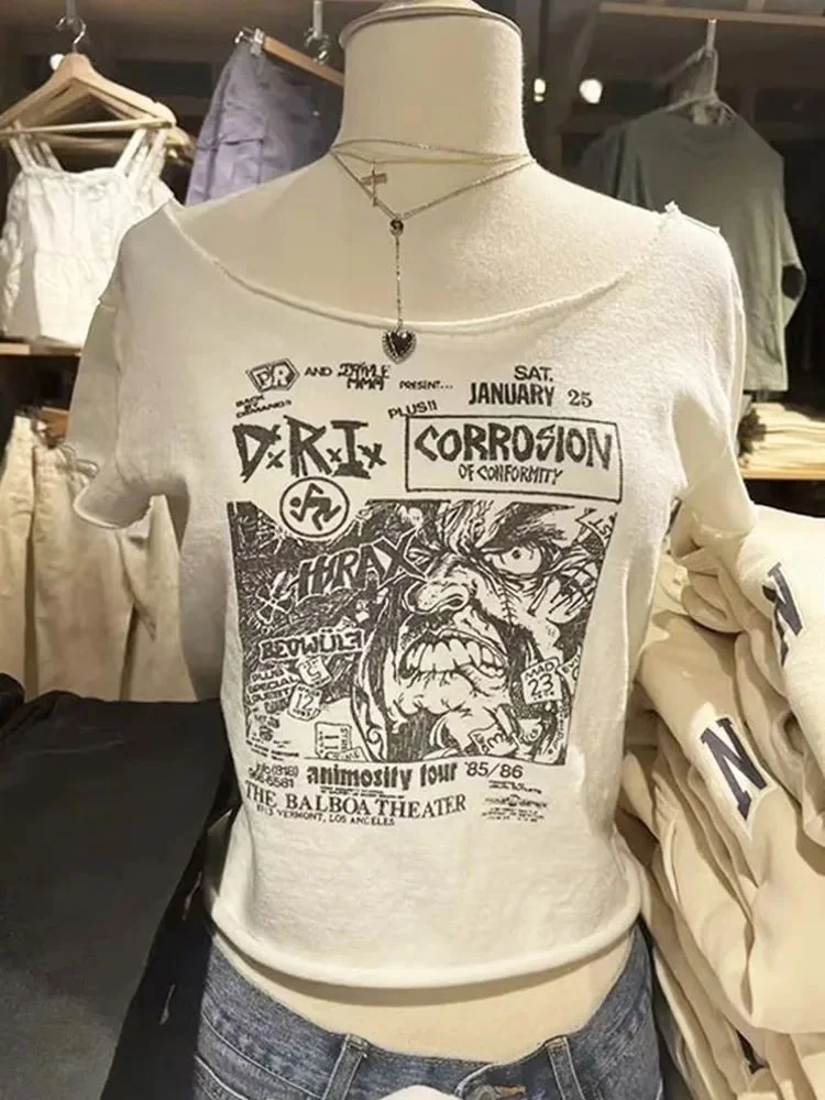 

Женская футболка с аниме-принтом в винтажном стиле, повседневная летняя белая футболка с круглым вырезом, качественный материал, удобная посадка, модный базовый слой