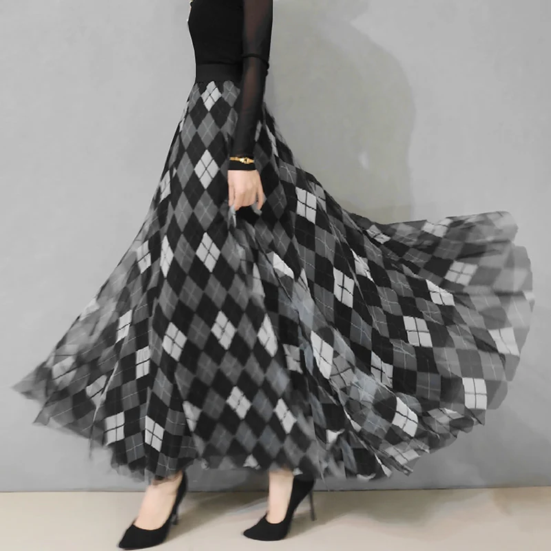 Korean Style Elegant Women's Long Skirt 2025 Fashion Mesh Plaid Pattern Trendy Garment for Ladies