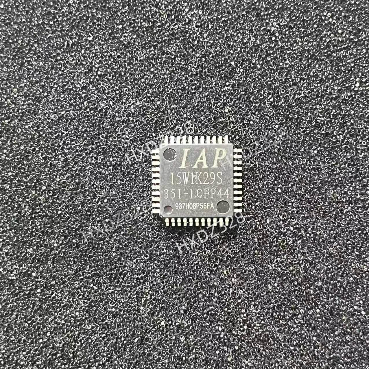 

IAP15 Series LQFP44 Microcontroller IAP15F2K61S2-28I IAP15L2K61S2-28I IAP15L2K61S-28I IAP15W1K29S-35I IAP15W4K61S4-30I