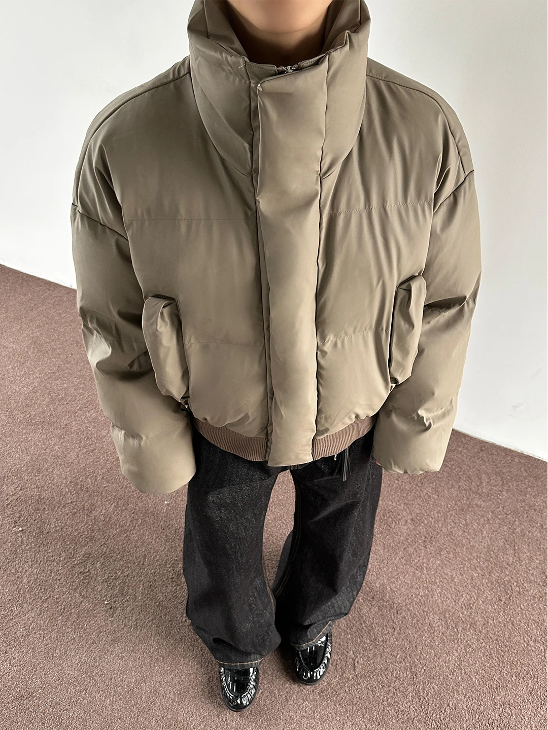 

Мужская зимняя куртка из искусственной кожи и хлопка с воротником-стойкой в американском стиле, укороченная, свободного кроя, CleanFit