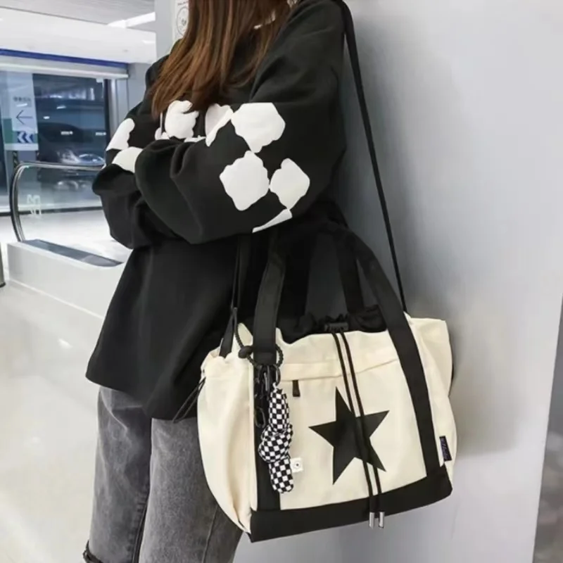 Personality Women Crossbody Bag Y2K Style Large Capacity Couple Shoulder Bag New Casual Nylon Tote Bag Luxury Drawstring Handbag