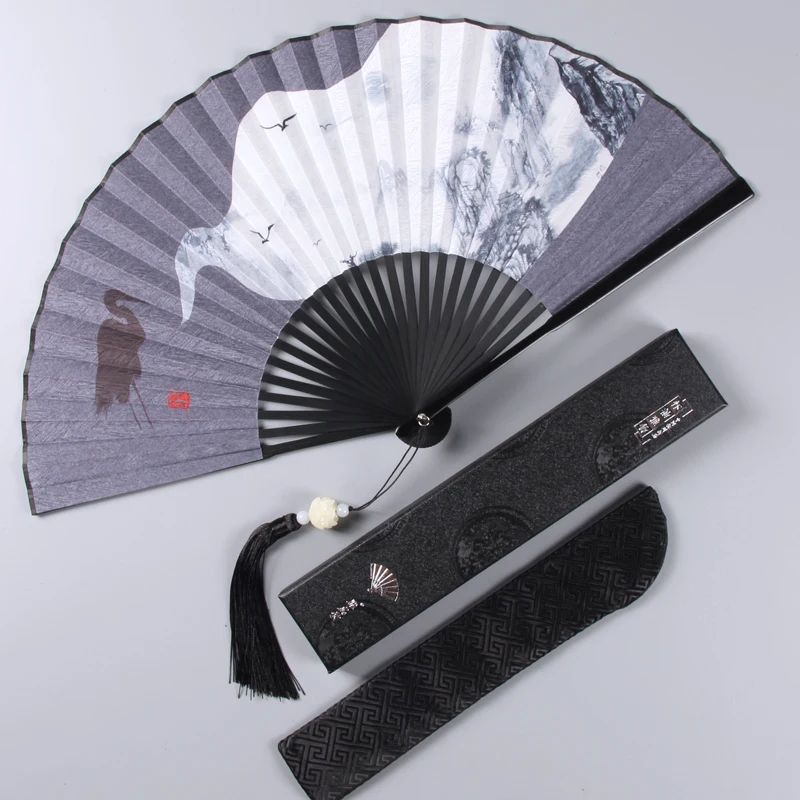 

Chinese style classical landscape folding fan to send friends wedding gifts hand fan summer travel essential hand fan decoration