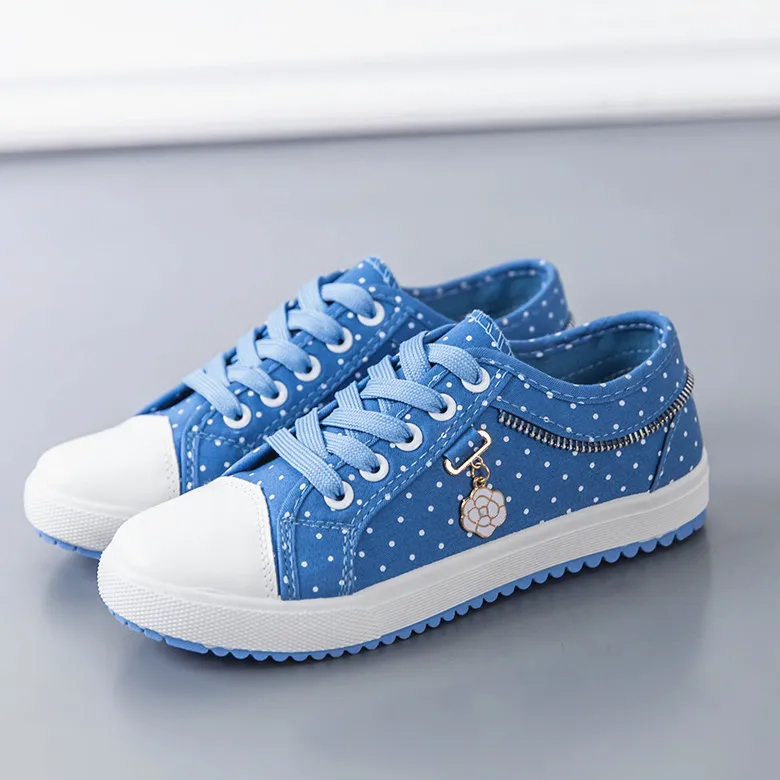 Women Shoes 2023 Fashion Summer Casual Shoes Cutouts Lace Canvas Hollow Breathable Platform Flat Shoes Woman Sneakers