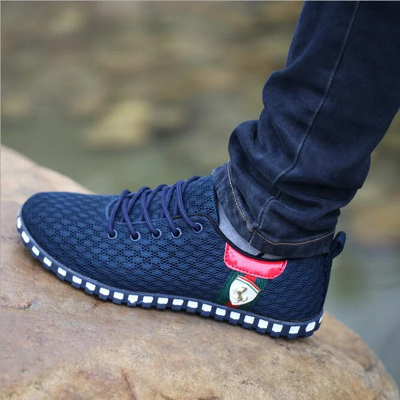 Men Casual Shoes New Arrival Breathable Mesh Flats Shoes Men Loafers Slip On Mens Driving Shoes Trainers Size 39-46