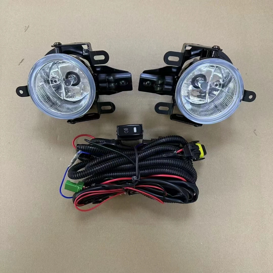 A pair Fog Lamp Assembly for Mitsubishi Pajero 2004-2006 convert Auto Accessories