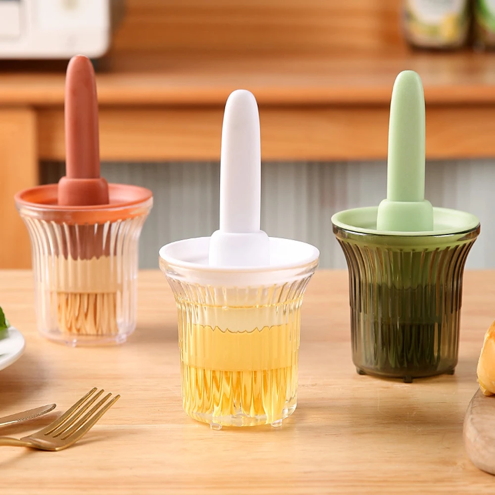 

Silicone Oil Bottle with Brush BBQ Seasoning Sauce Brush Oil Bottle Portable Kitchen Grilling Frying Seasoning Tool